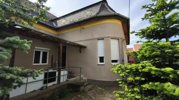 Eladó családi ház, Budapest, XVIII. kerület 3 szoba 83 m² 71.99 M Ft
