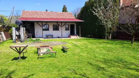 Eladó családi ház, Szigetszentmárton 1+2 szoba 54 m² 34 M Ft