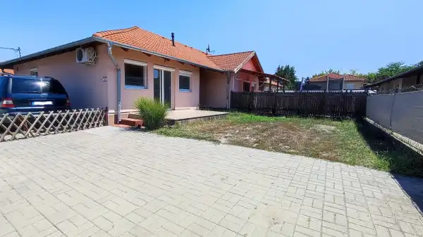 Eladó sorház, Szigetszentmiklós 2+2 szoba 70 m² 49.9 M Ft